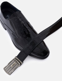 Cinturón en piel charol color negro para hombre