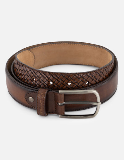 Cinturón color café en piel trenzada para hombre