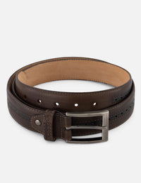 Cinturón verde en piel para hombre con picado al centro