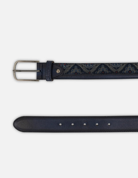 Cinturón azul en piel y textil con diseño ornamental para hombre