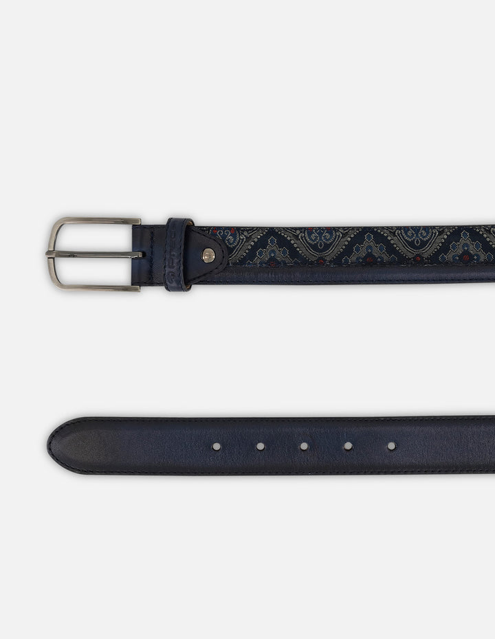 Cinturón azul en piel y textil con diseño ornamental para hombre