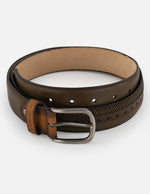 Cinturón verde en piel grabada para hombre con diseño tipo malla