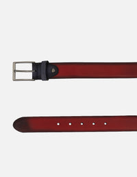 Cinturón bicolor en piel para hombre con patrón grabado de león