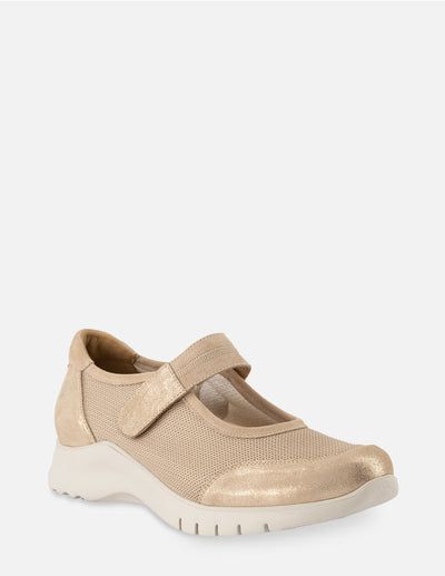 Zapato tipo mercedes en color dorado para mujer