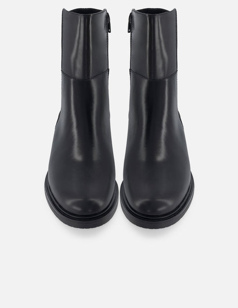 Botín de piel napa color negro para mujer