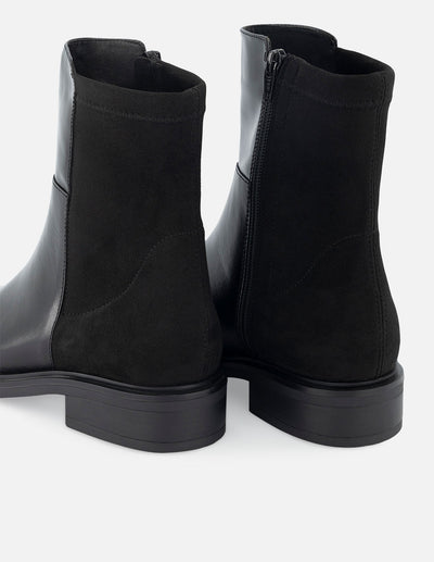 Botín de piel napa color negro para mujer