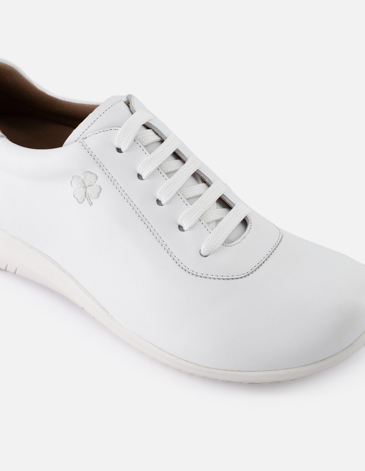 Tenis de piel color blanco para mujer Prada