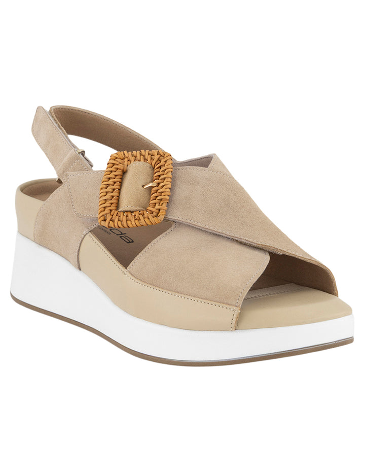 Sandalias beige para mujer con acabado aterciopelado
