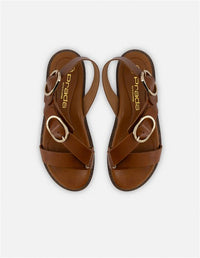 Sandalia de piel color cuero para mujer con tiras gruesas