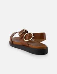 Sandalia de piel color cuero para mujer con tiras gruesas