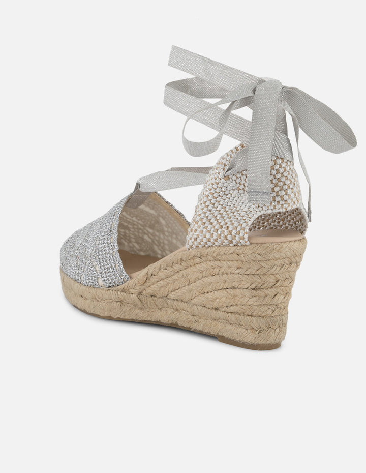 Alpargatas plateadas con tejido metalizado para mujer
