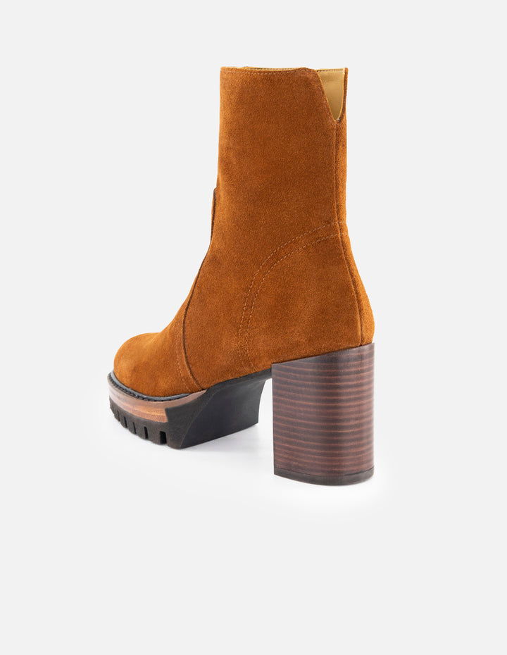 Botines color café ante para mujer con suela ultraligera