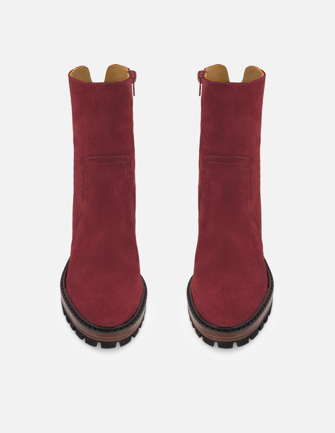 Botines color vino ante para mujer con suela ultraligera