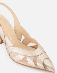 Zapatilla de piel metalizada para mujer color nude con detalles de rejilla