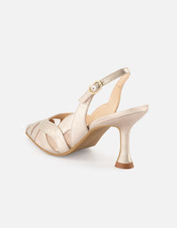 Zapatilla de piel metalizada para mujer color nude con detalles de rejilla