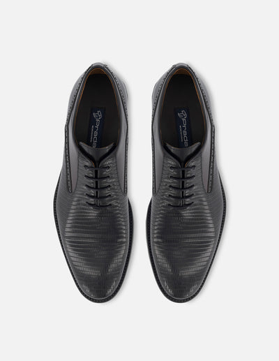 Oxford de piel color negro con detalles en grabado tipo tejus y florantik para hombre.