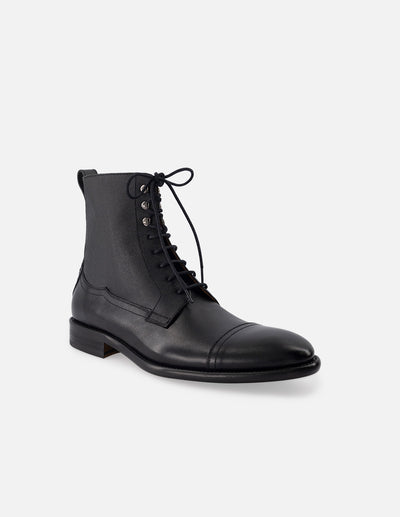 Botin de cordones en piel bombeada color negro  para hombre
