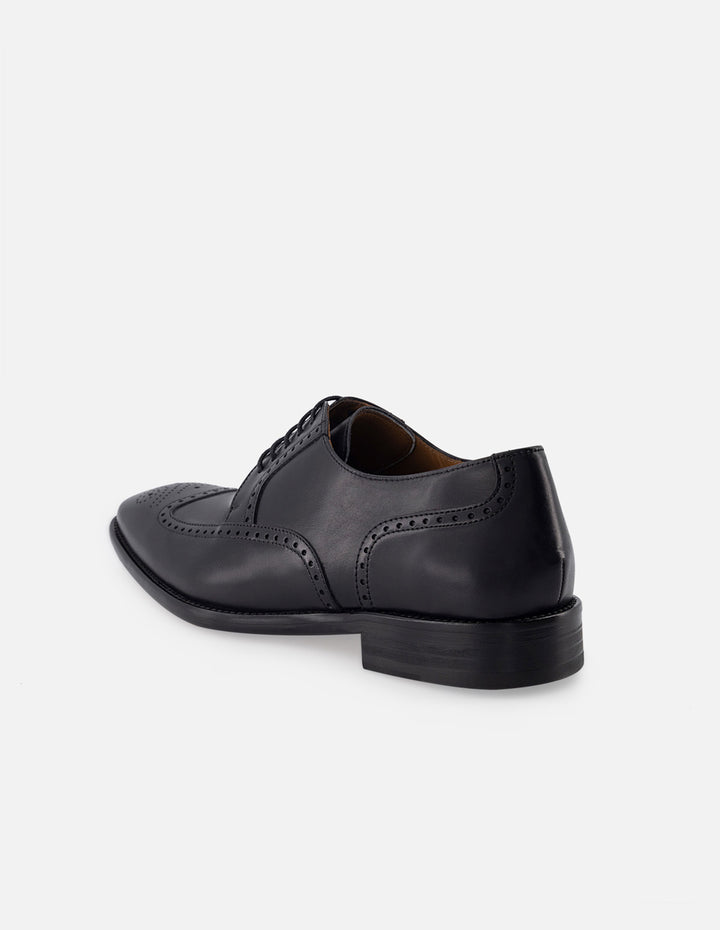 Blucher de piel color negro con picado María para hombre
