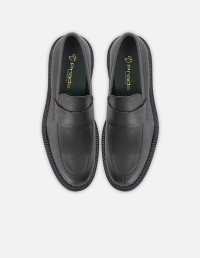 Mocasín en piel napa color verde con detalles de sombreado para hombre