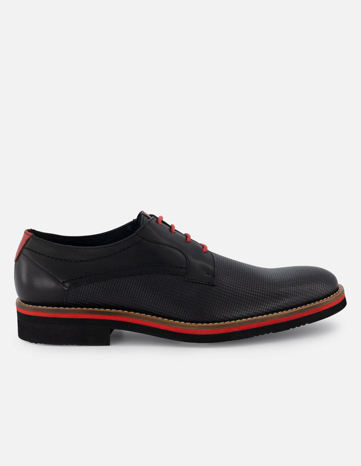 Blucher en piel napa picada color negro para hombre