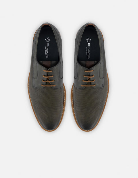 Blucher en piel napa picada color verde para hombre