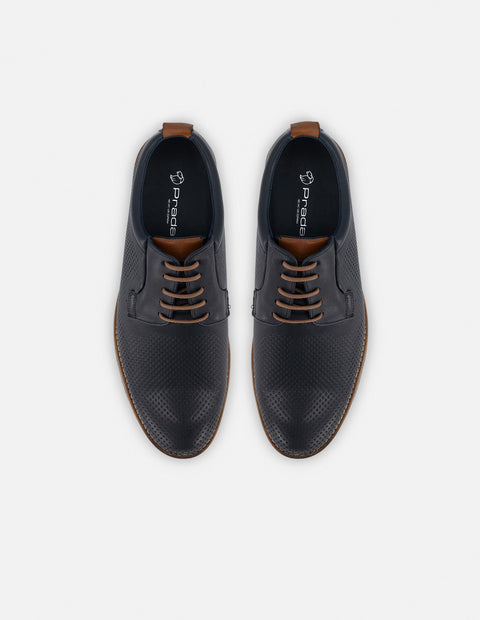 Blucher en piel napa picada color azul marino para hombre