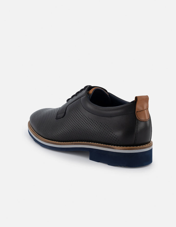 Blucher en piel napa picada color negro para hombre