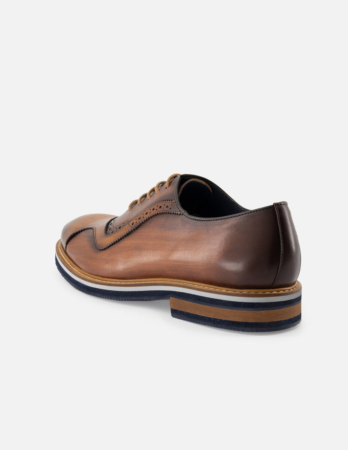 Oxford en piel napa color caoba para hombre