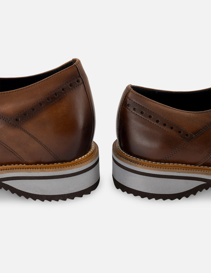 Blucher en piel napa color cuero para hombre