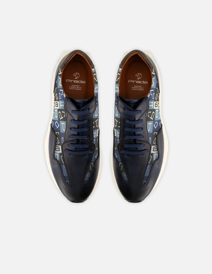 Tenis en piel napa color azul con textil de letras Prada para hombre