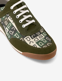 Tenis verdes de ante y textil para hombre con letras Prada