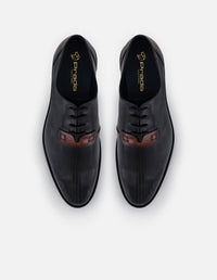 Zapato Oxford negro en piel para hombre con contraste vino
