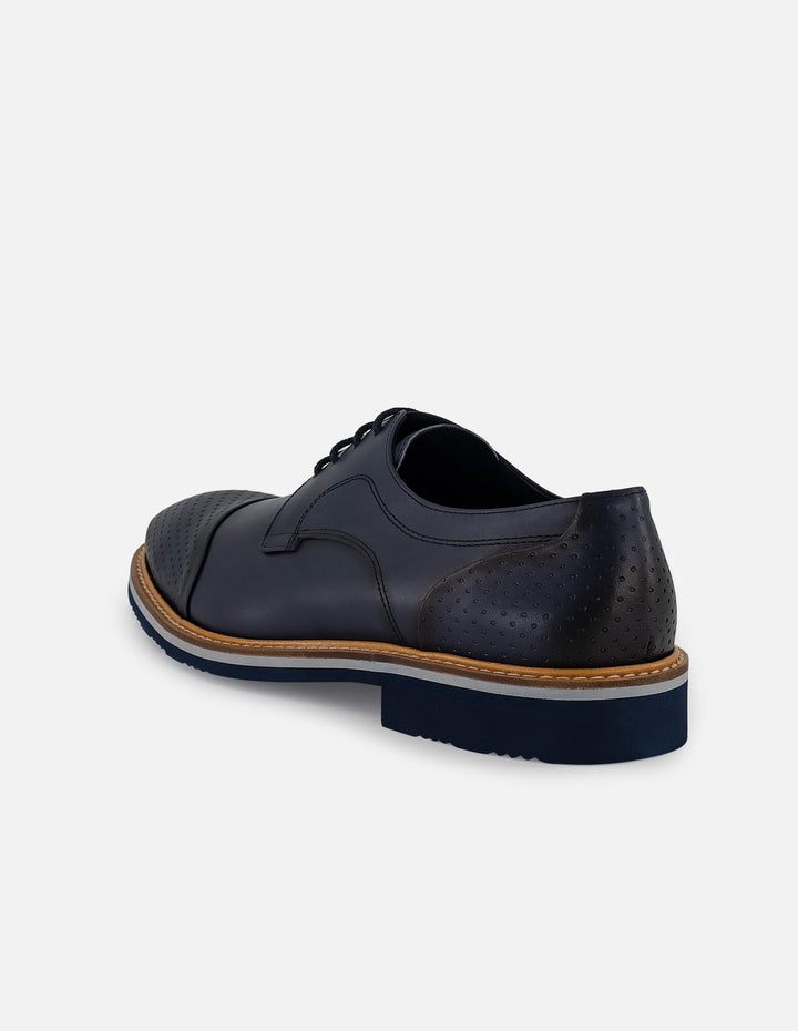 Zapato Blucher azul en piel para hombre con suela de goma marina