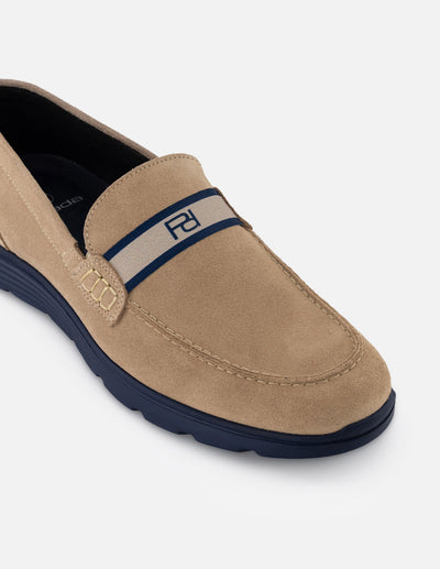 Mocasines beige con contraste azul y suela ultraligera para hombre