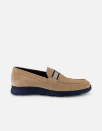 Mocasines beige con contraste azul y suela ultraligera para hombre