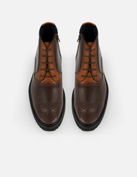 Botines café de piel para hombre con picado María