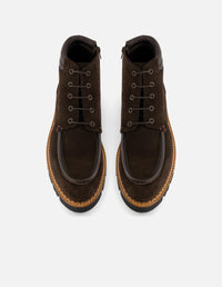 Botines café de ante para hombre con detalle acolchado