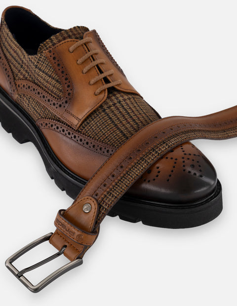 Cinturón color cuero de napa y textil príncipe de Gales con pasador Prada