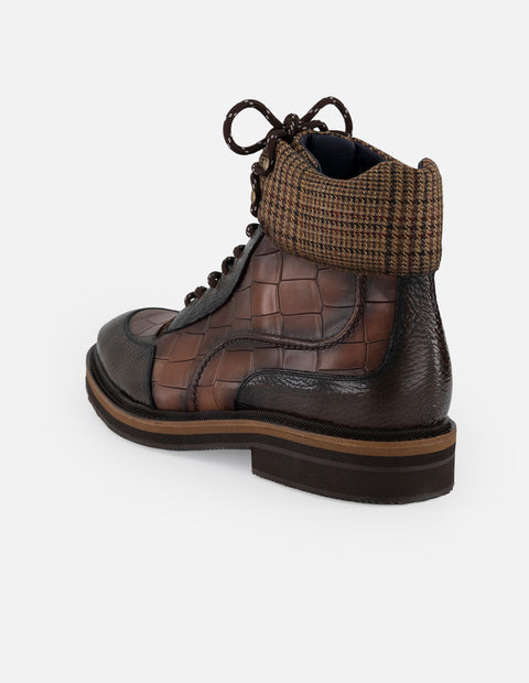 Botines café para hombre con combinación de piel tipo coco y textil