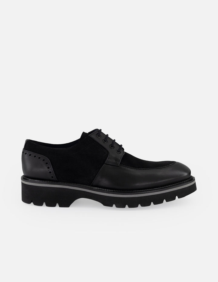 Zapato blucher negro de piel con suela comfort light