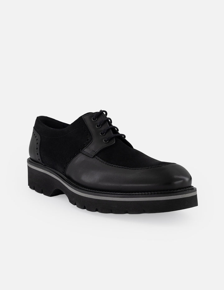 Zapato blucher negro de piel con suela comfort light