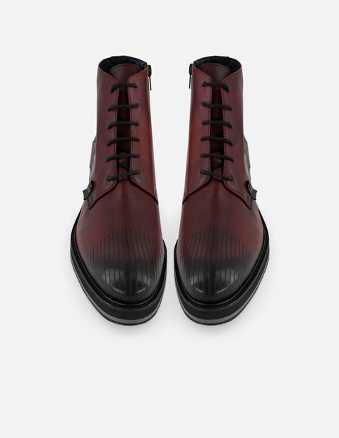 Botines vino de piel con detalle coco negro para hombre