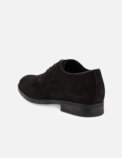 Zapato Blucher café resistentes a salpicaduras para hombre