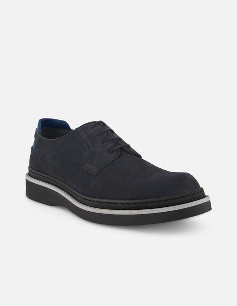 Zapato Blucher negro de piel con picado en puntera para hombre
