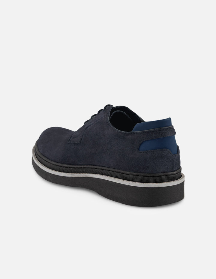 Zapato Blucher negro de piel con picado en puntera para hombre