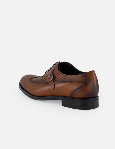 Zapato Inglés cuero piel grabada para hombre hebilla color plata