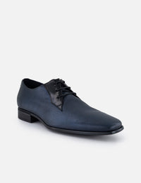 Zapato blucher azul en ante grabada para hombre con acabado aterciopelado