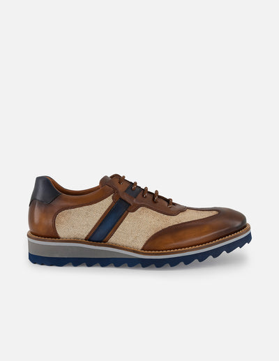 Zapato Inglés con combinación de piel y textil en color café para hombre