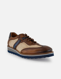 Zapato Inglés con combinación de piel y textil en color café para hombre