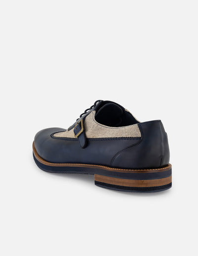 Zapato inglés con combinación de piel y textil en color azul para hombre